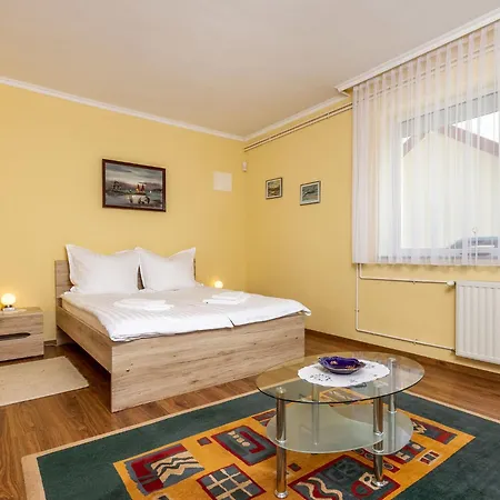 Cserszeg By Interhome 체르젝토마