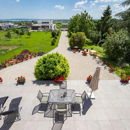 Cserszeg By Interhome * 체르젝토마