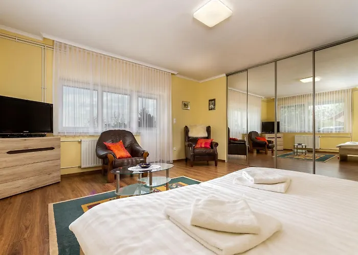 Cserszeg By Interhome דירה צ'רסגטומאי