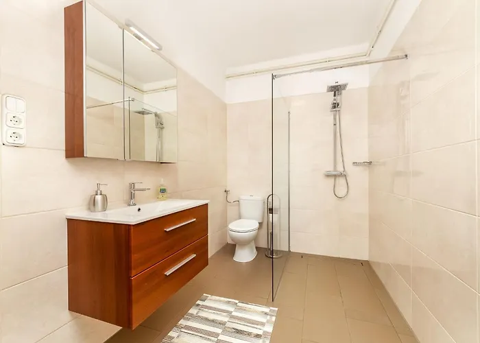 Cserszeg By Interhome צ'רסגטומאי