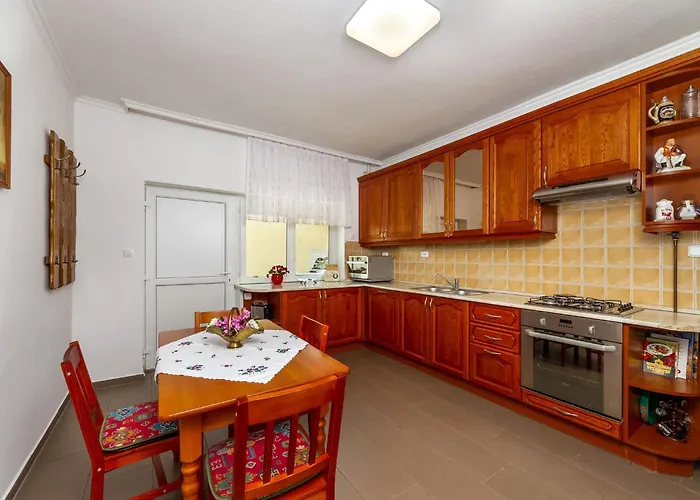 Cserszeg By Interhome * צ'רסגטומאי